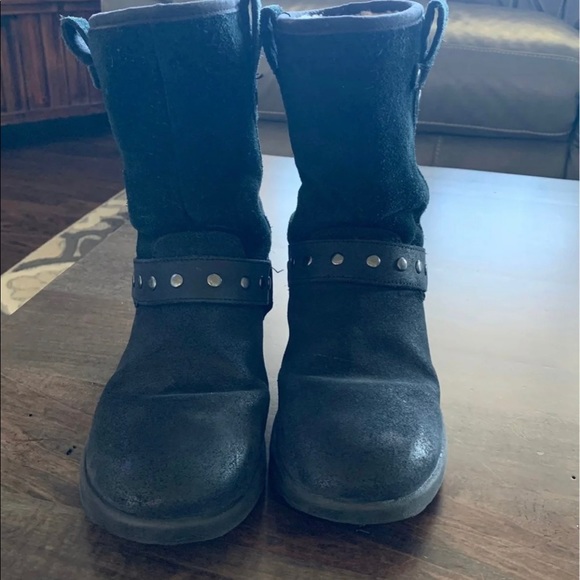 Ugg kids boots - Picture 1 of 4